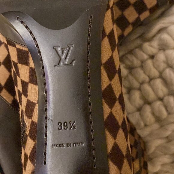 SOLD Louis Vuitton Pony Hair Booties - Picture 7 of 16